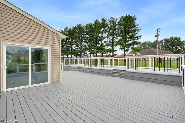 6572 Birchbark Avenue NE, Canton, OH 44721