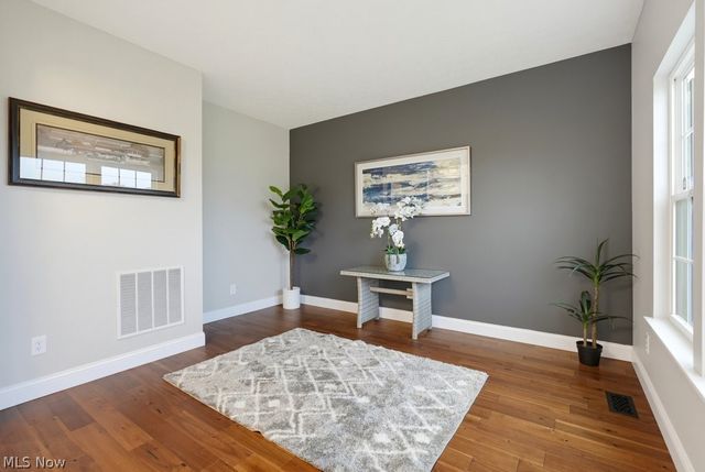 6572 Birchbark Avenue NE, Canton, OH 44721