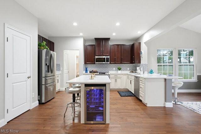 6572 Birchbark Avenue NE, Canton, OH 44721