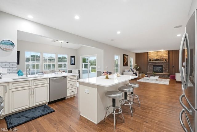 6572 Birchbark Avenue NE, Canton, OH 44721