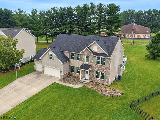 6572 Birchbark Avenue NE, Canton, OH 44721
