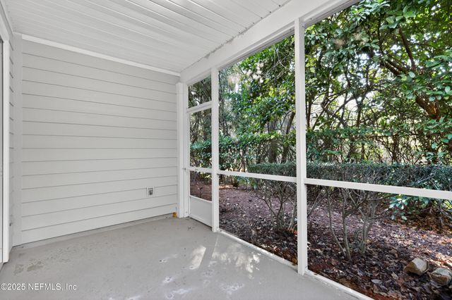 13305 STONE POND Drive, Jacksonville, FL 32224