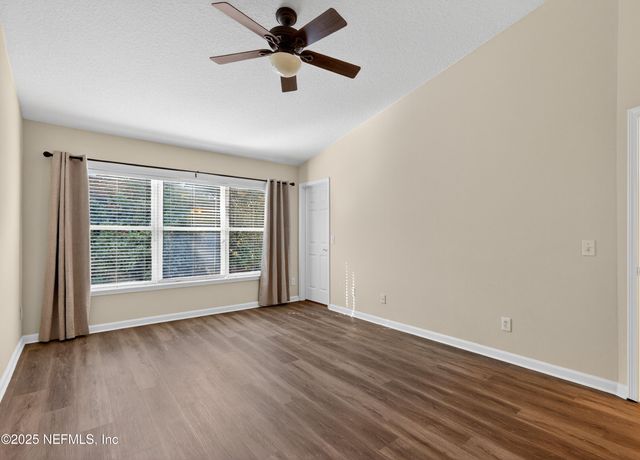 13305 STONE POND Drive, Jacksonville, FL 32224