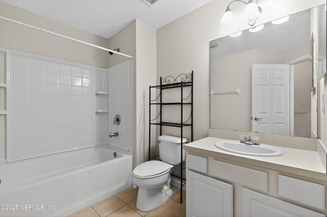 13305 STONE POND Drive, Jacksonville, FL 32224