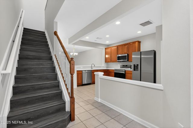 13305 STONE POND Drive, Jacksonville, FL 32224