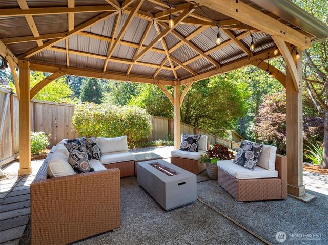 11253 145th Avenue SE, Renton, WA 98059