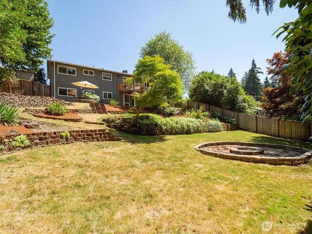 11253 145th Avenue SE, Renton, WA 98059