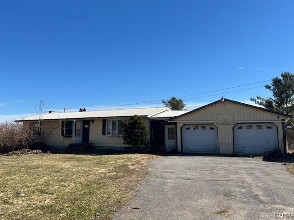 1096 Meeting House Road, Winfield, NY 13491