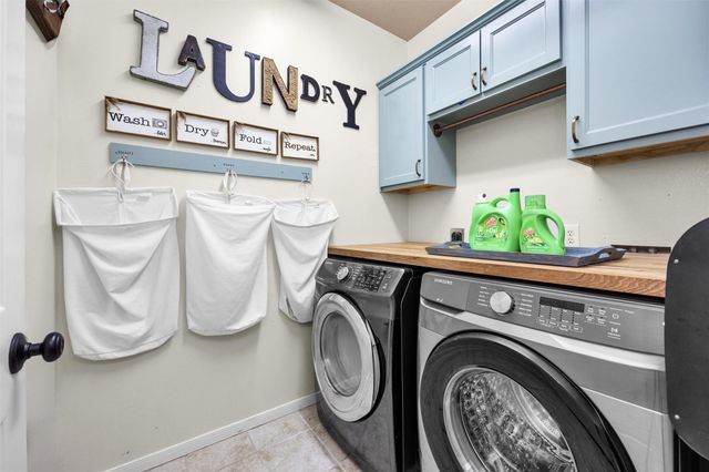 3817 Pine Lake Drive, Pearland, TX 77581