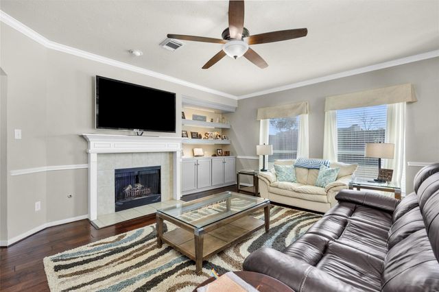 3817 Pine Lake Drive, Pearland, TX 77581