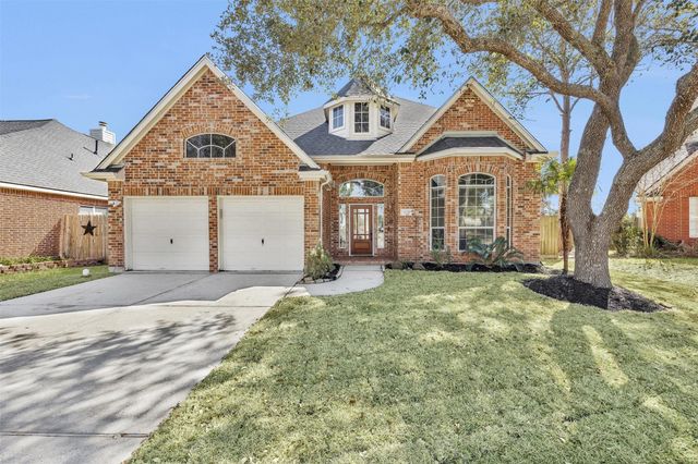 3817 Pine Lake Drive, Pearland, TX 77581