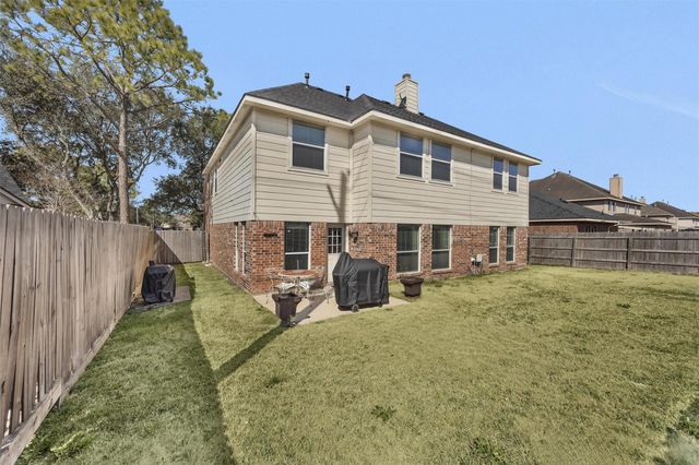 3817 Pine Lake Drive, Pearland, TX 77581