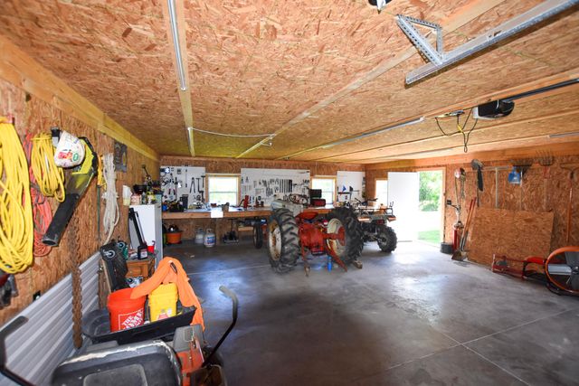 66 Leisure Lane, Olympia, KY 40358