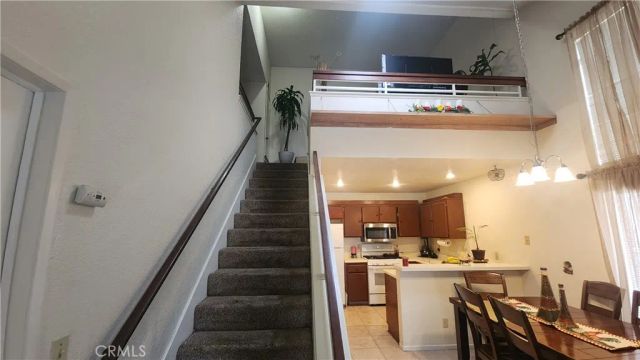 220 E Grant 63, Santa Maria, CA 93454