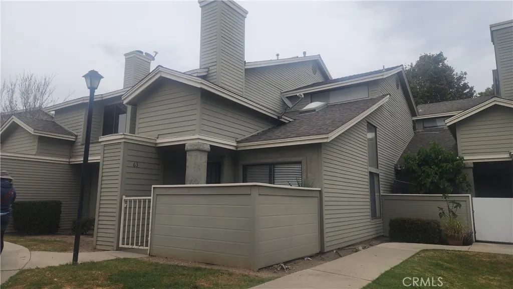 220 E Grant 63, Santa Maria, CA 93454