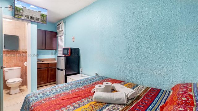 508 W 1st Avenue, Hialeah, FL 33010