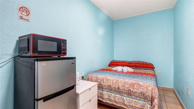 508 W 1st Avenue, Hialeah, FL 33010