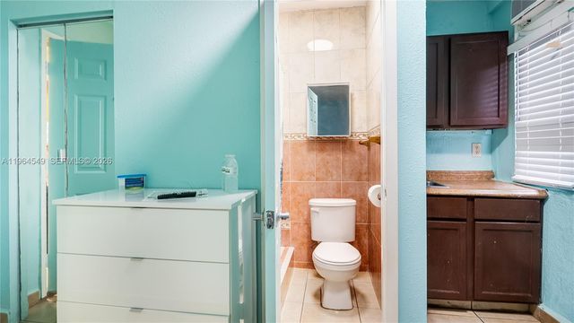 508 W 1st Avenue, Hialeah, FL 33010