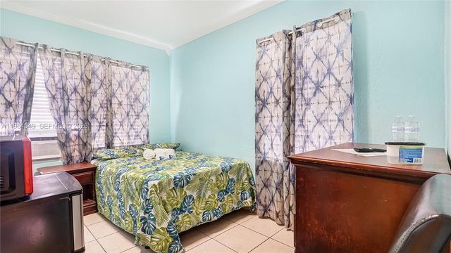 508 W 1st Avenue, Hialeah, FL 33010