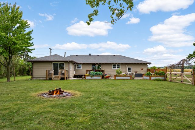 24930 Cedar Avenue, Farmington, MN 55024