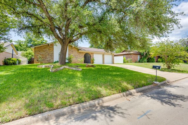 205 Scenic Drive, Aledo, TX 76008