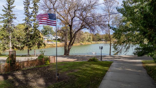 814 N Union Avenue, Fergus Falls, MN 56537