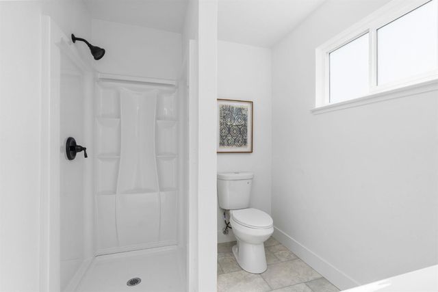 2627 Stanford Avenue, Clovis, CA 93611