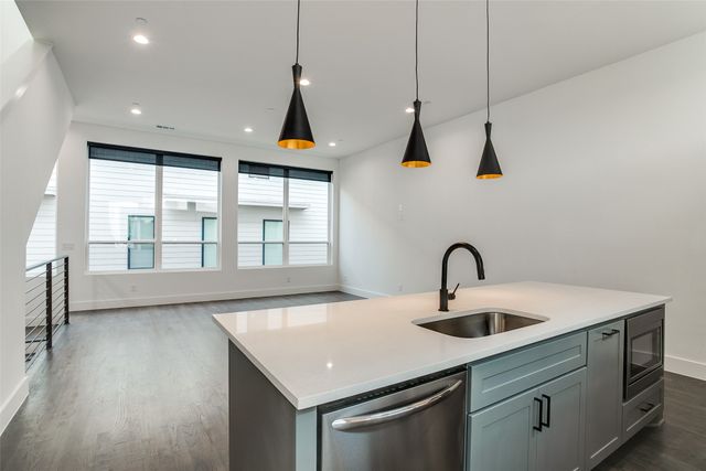 5714 Lindell Avenue 103, Dallas, TX 75206