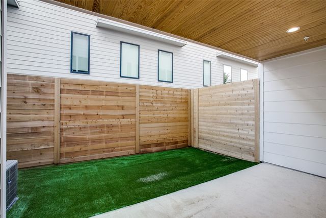 5714 Lindell Avenue 103, Dallas, TX 75206