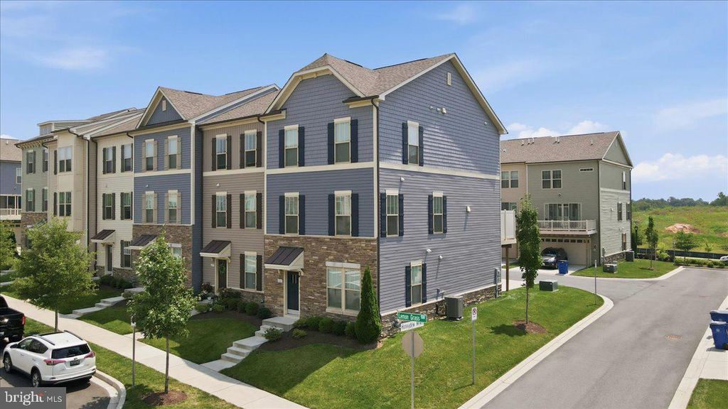 6105 LEMON GRASS LN, Frederick, MD 21703