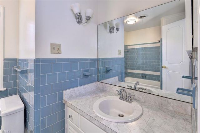 601 Windemere RD, Newport News, VA 23602