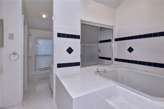601 Windemere RD, Newport News, VA 23602