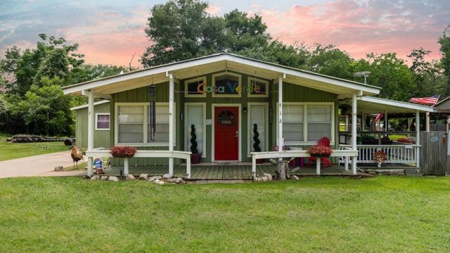 712 Birch Hollow Drive, Somerville, TX 77879