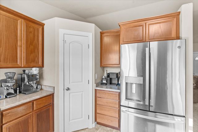 2491 Destiny Lane, Medford, OR 97501