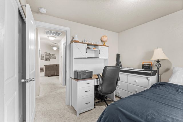 2491 Destiny Lane, Medford, OR 97501