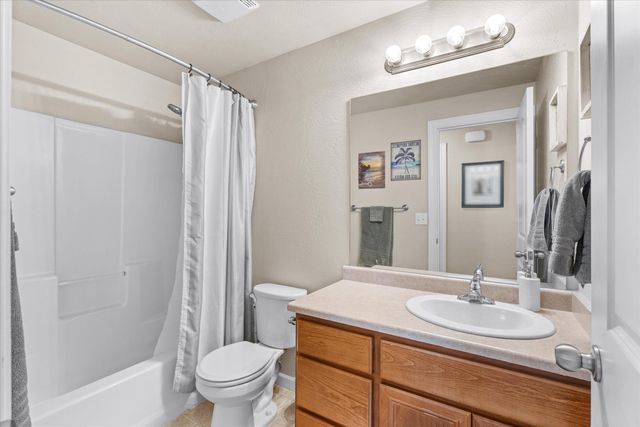 2491 Destiny Lane, Medford, OR 97501