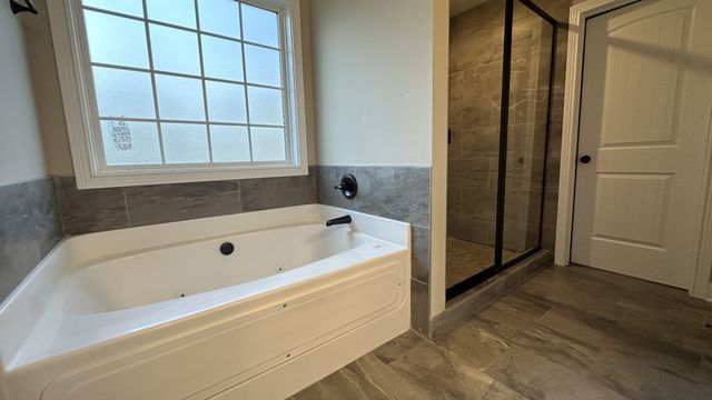 3149 Timberdale Dr, Clarksville, TN 37042