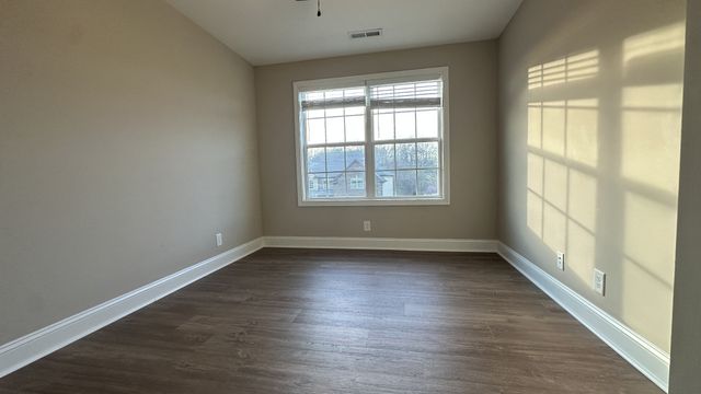 3149 Timberdale Dr, Clarksville, TN 37042