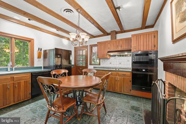 3903 DANCE MILL RD, Phoenix, MD 21131