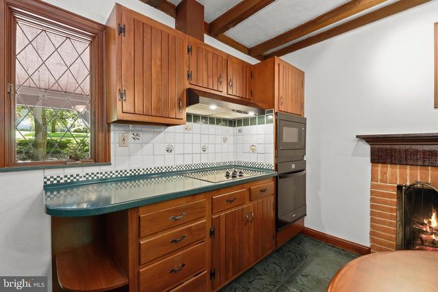 3903 DANCE MILL RD, Phoenix, MD 21131