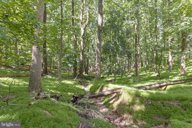 3903 DANCE MILL RD, Phoenix, MD 21131