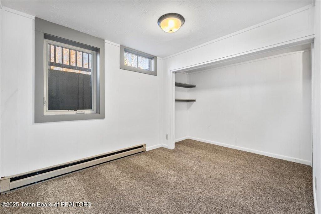 630 E KELLY Avenue, Jackson, WY 83001 photo 18