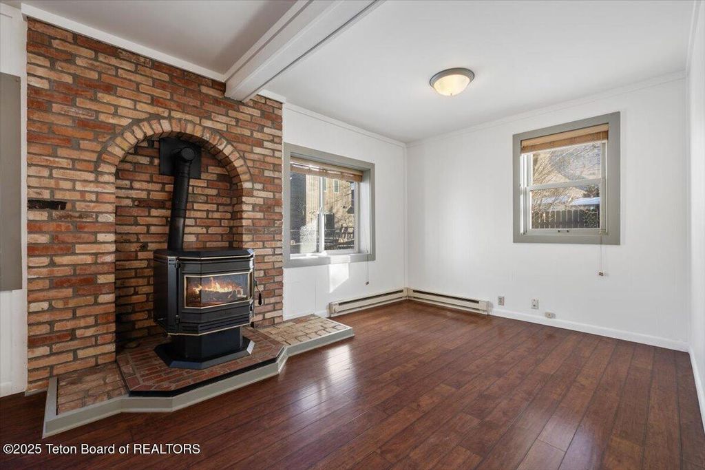 630 E KELLY Avenue, Jackson, WY 83001 photo 6