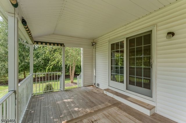 806 Ten Eyck Ct, Hillsborough Twp., NJ 08844