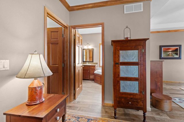 1618 NORTHRIDGE COURT, Menasha, WI 54952