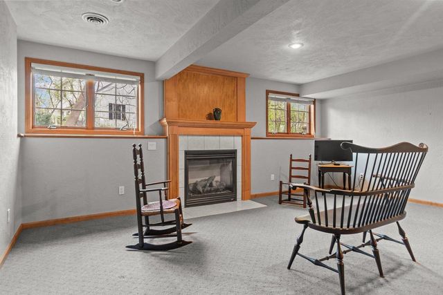 1618 NORTHRIDGE COURT, Menasha, WI 54952