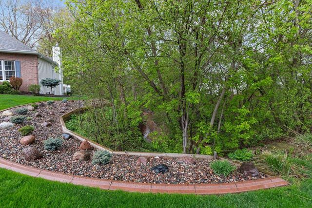 1618 NORTHRIDGE COURT, Menasha, WI 54952