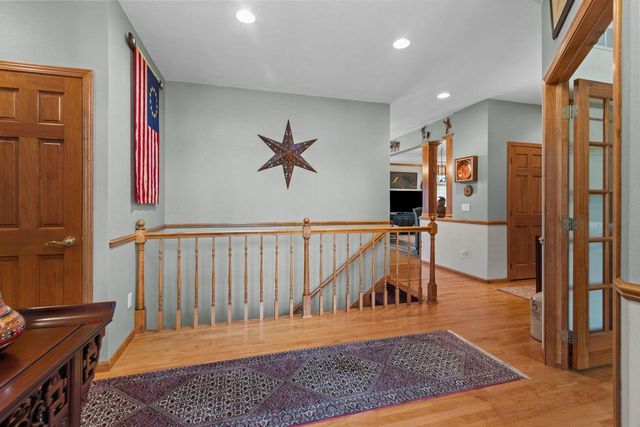 1618 NORTHRIDGE COURT, Menasha, WI 54952