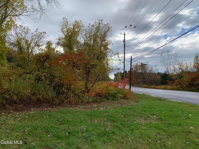 1853 Route 9, Halfmoon, NY 12065