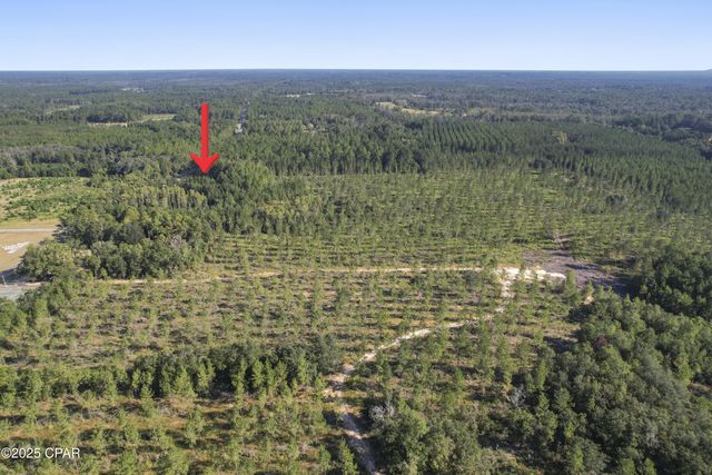 2649 Bonnett Pond Road, Chipley, FL 32428